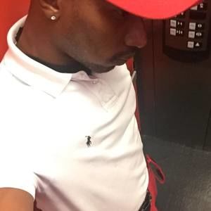 Meet your Posher, Darrell